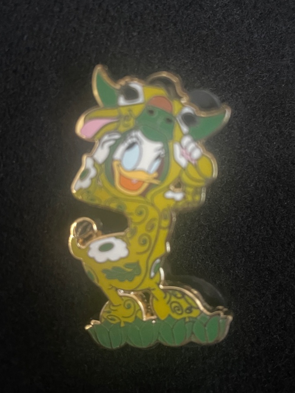 Disney Daisy Duck year of the Sheep trading pin
